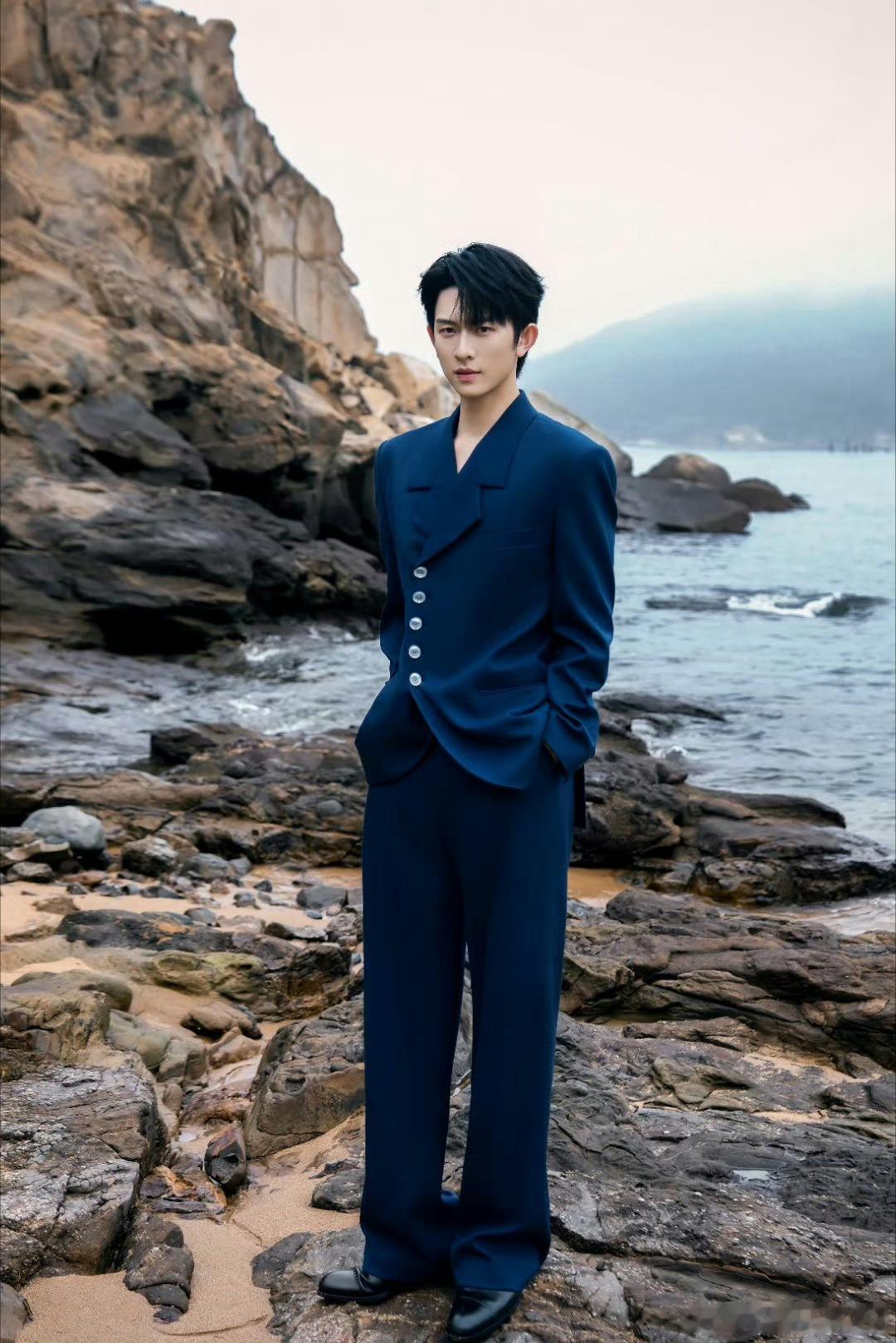 陈添祥说短剧在进步从不被看好到收获尊重，短剧行业正在向上生长。陈添祥的发言，道出