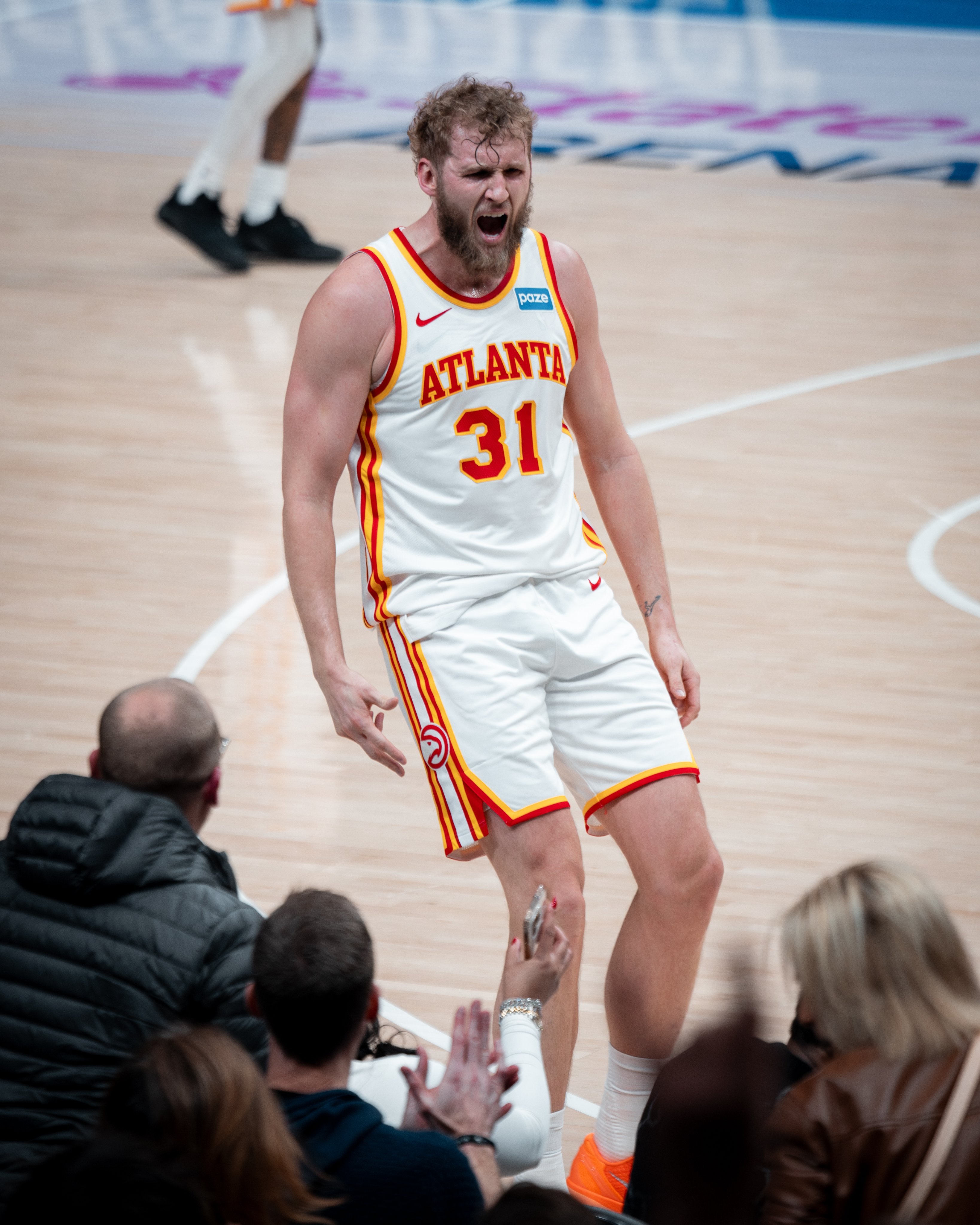 兰戴尔的老鹰首秀26+11+5+4帽…火箭为啥就不要他了这赛季他打了好多场好球…