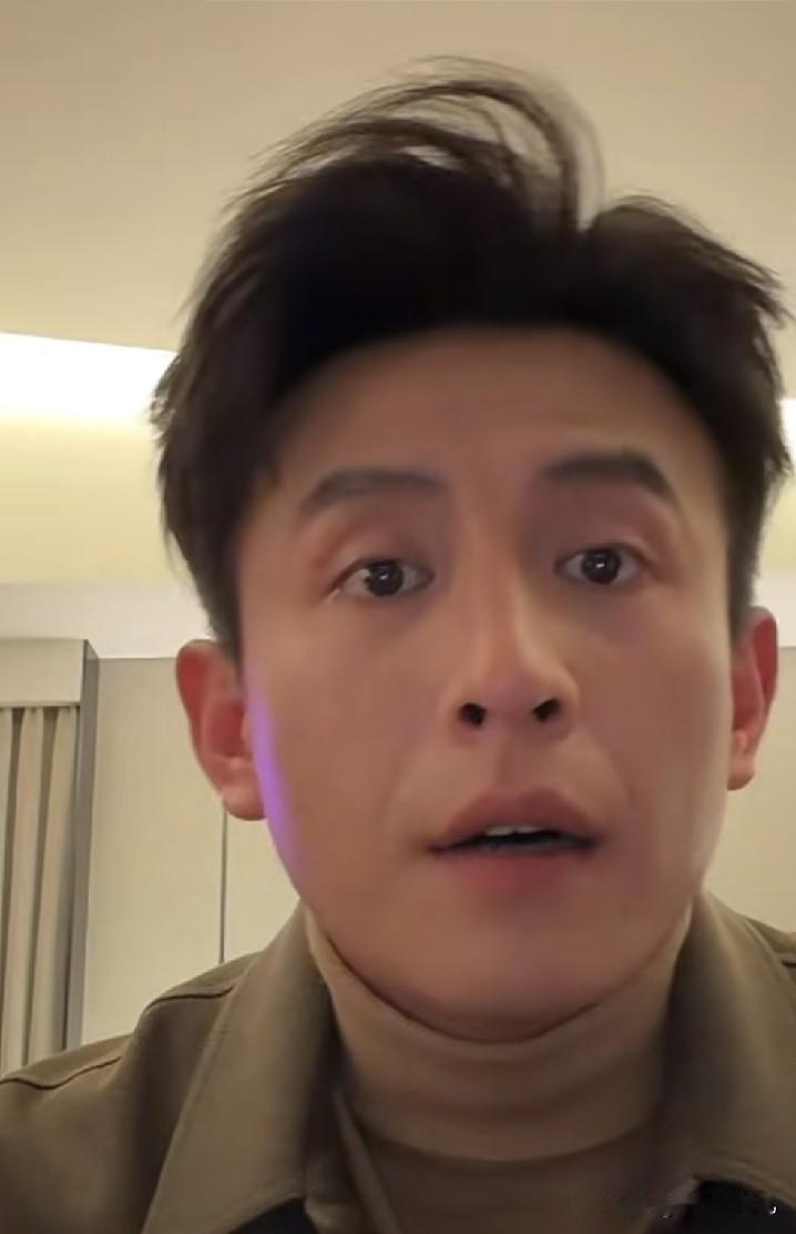 人都是趋利性的，
现在顶流短剧女网红郭雨欣遭到封杀，
是不是应该像短剧一样有个霸