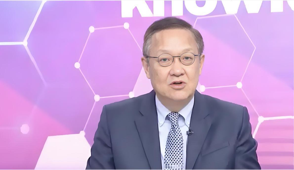 介文汲是老糊涂了吗？竟然认为韩国瑜取得了破天荒的重大突破，这分明是内外勾结的把戏