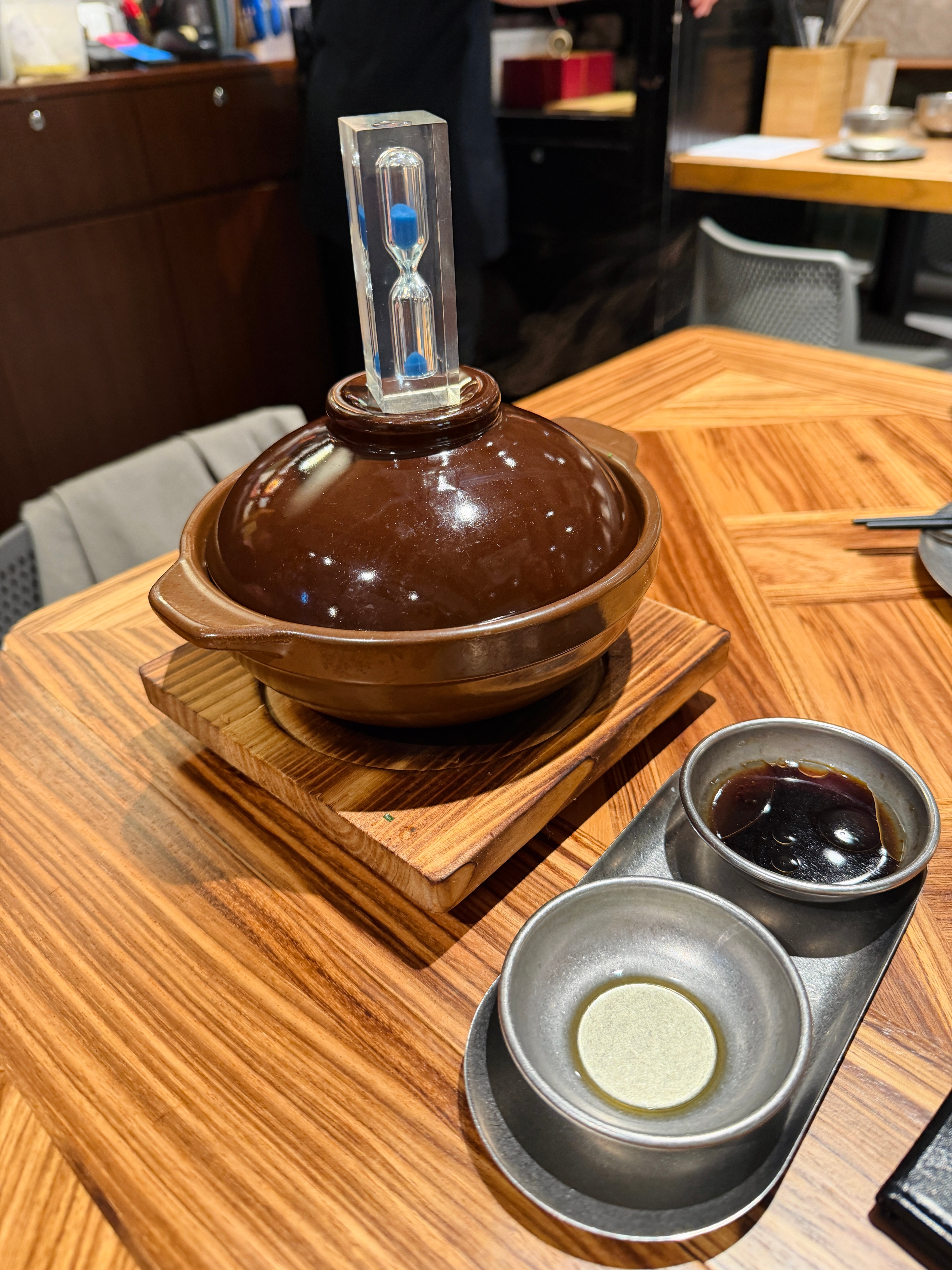 美丽小厨×威水茶档 成年人不做选择哈哈 同捞同煲太满足 晕碳了！ 香港·湾仔区