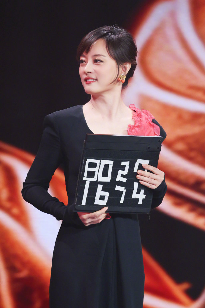 孙俪自带故事感 孙俪自带故事感，长年沉心创作、用心打磨，把每个角色都演成一段人生