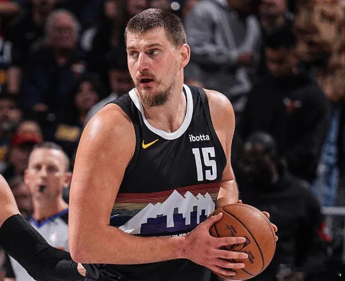 11月18日讯 今日NBA常规赛，公牛130-127战胜掘金掘金球员尼古拉-约基