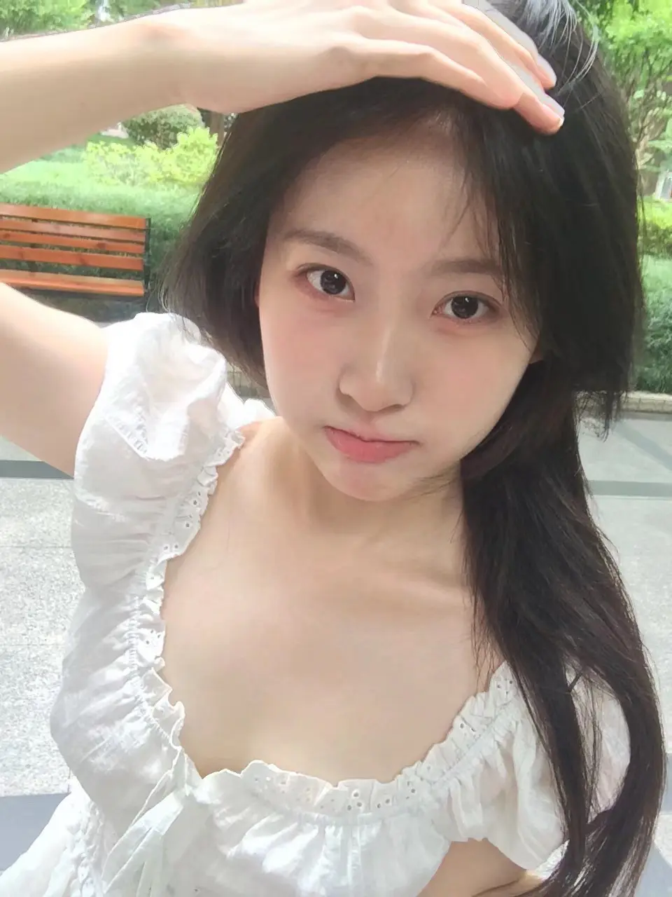 有着淡淡的玫瑰花香～