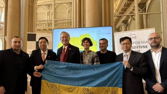 台湾援助乌克兰1.5亿美元。
台立院14日邀请相关部会说明俄乌战事援助概况，台外