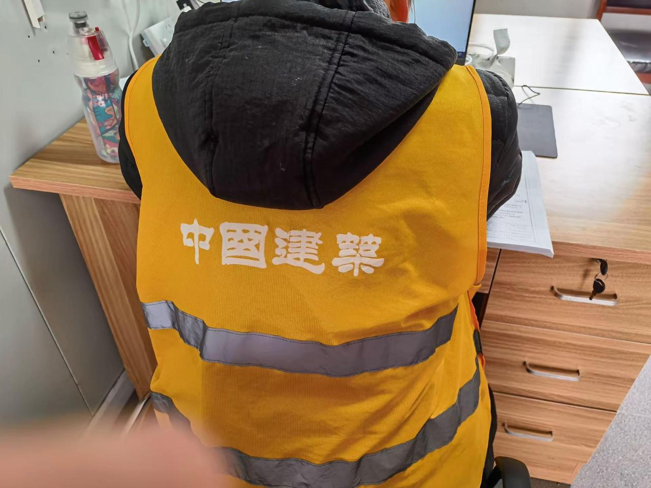 无源之水。