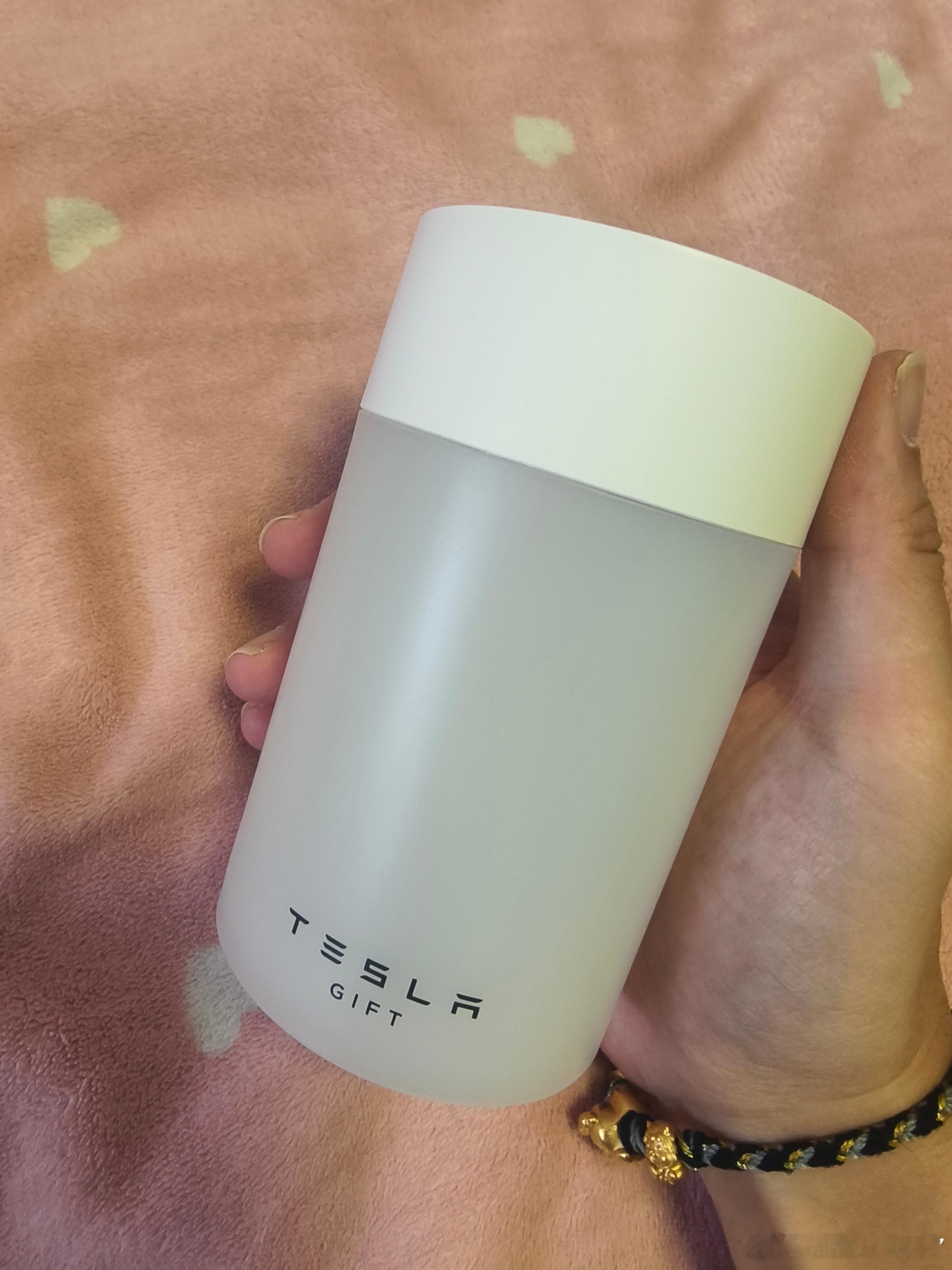 周末福利，特斯拉加湿器 关注➕转评赞 1月15日抽一位朋友带走微博抽奖微博抽奖 