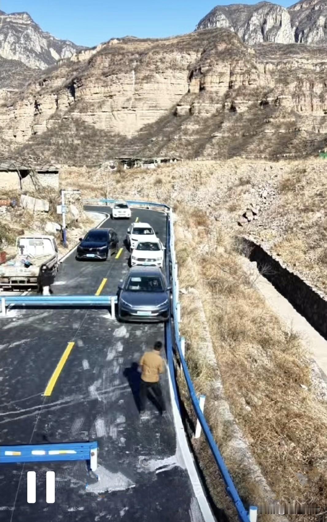 这就是马家岩水库张河线去平顺虹霓村的路，限宽哦，小轿车勉强能过。大车就别跑咯！