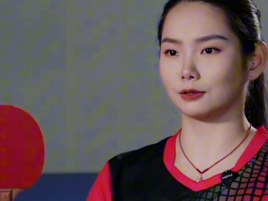 【搭配何卓佳，袁励岑的混双也没有突破资格赛】17:40，马斯喀特常规挑战赛混双资