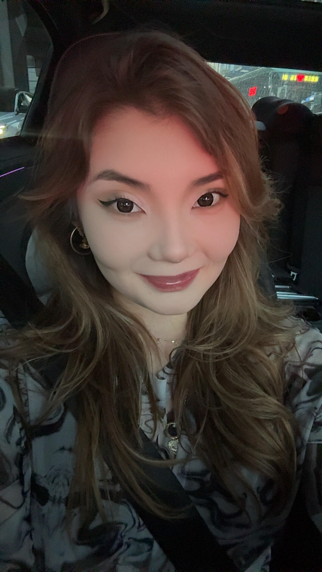 女为悦己者容