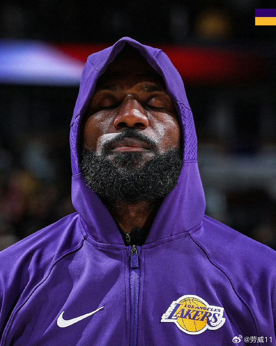 詹姆斯带队什么水平？独行侠主场战胜湖人，终结了 2 个半月以来的主场 14 连败