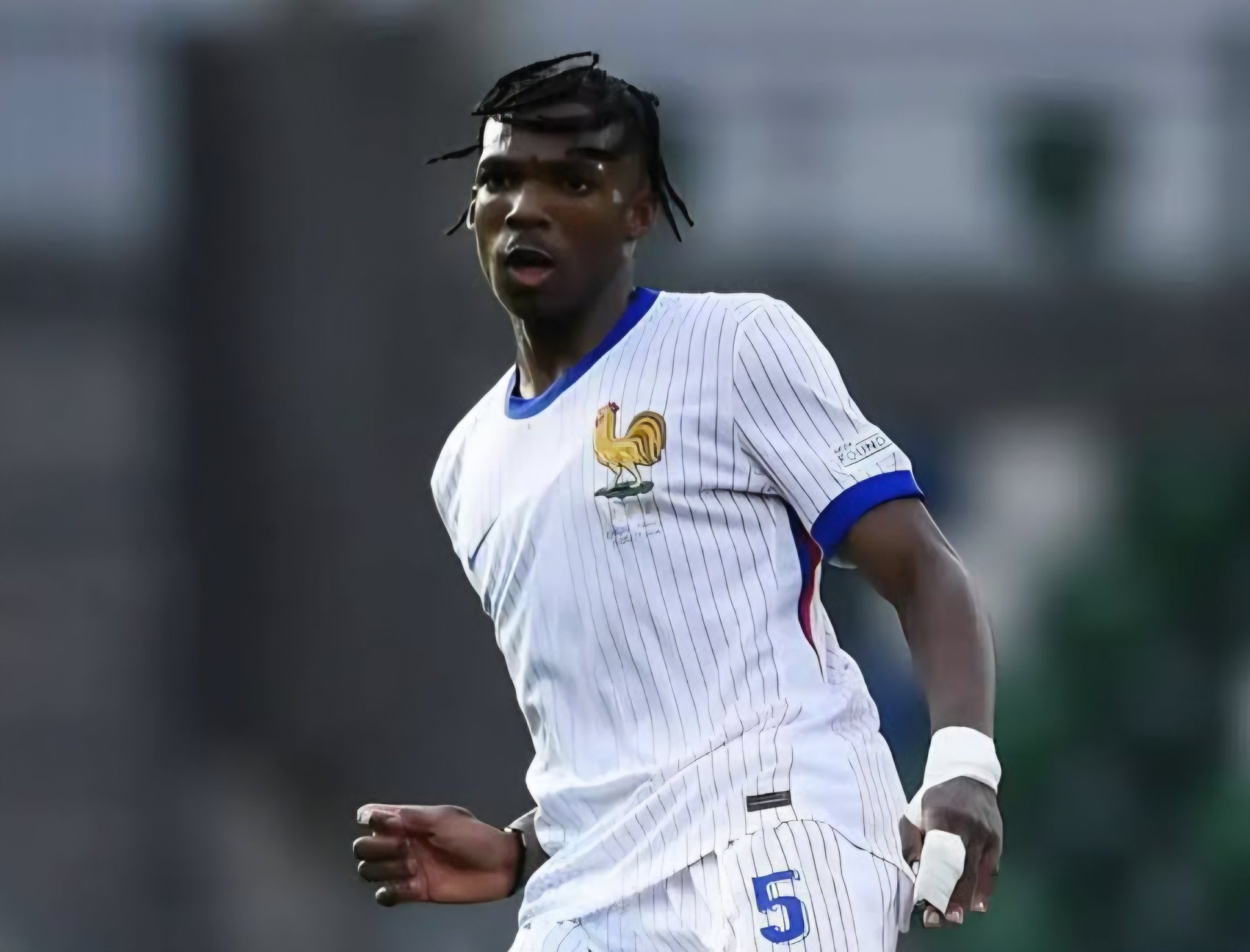 切尔西正在为 1 月引进杰里米·雅特做准备。他们计划本月只签下能进入首发阵容的球