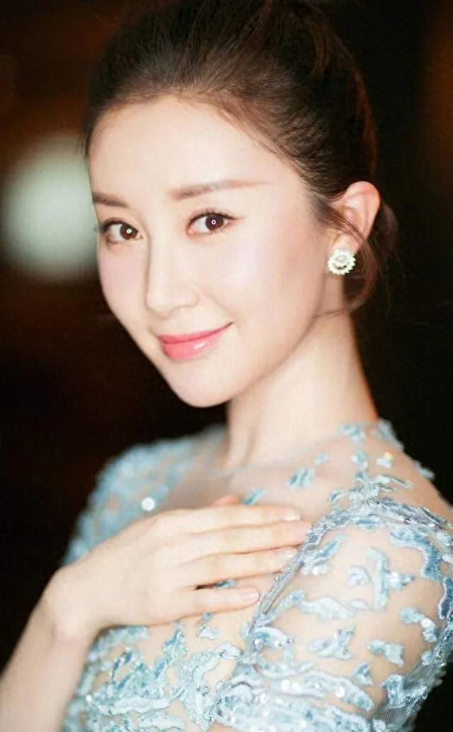 舒畅 脸