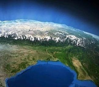 《美科学家警告，印度板块正在撕裂，大德里或有9级地震》印度大德里地区的人们可能还