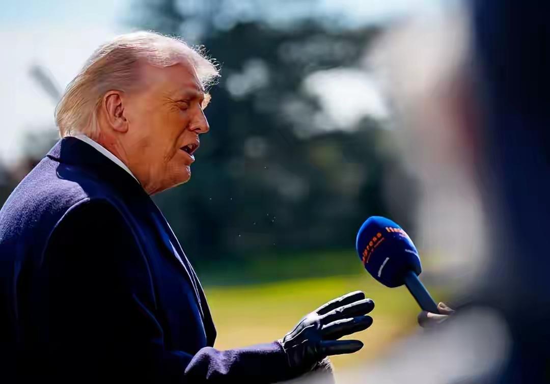 哈梅内伊已死没必要打了，伊朗一号实权人物请求和谈？