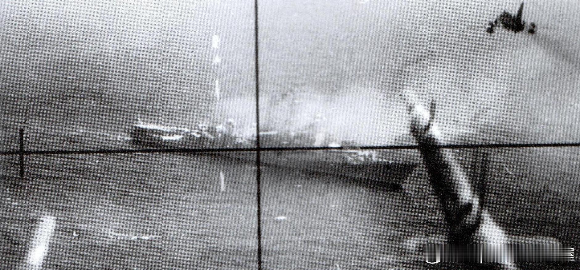 80年代东德海军航空兵苏-22M4模拟攻击敌舰训练军事历史全触达