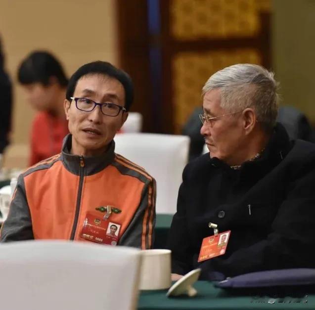 著名小品演员，影视演员，巩汉林说：1988年，崔凯老师给我打电话，他当时任曲艺家