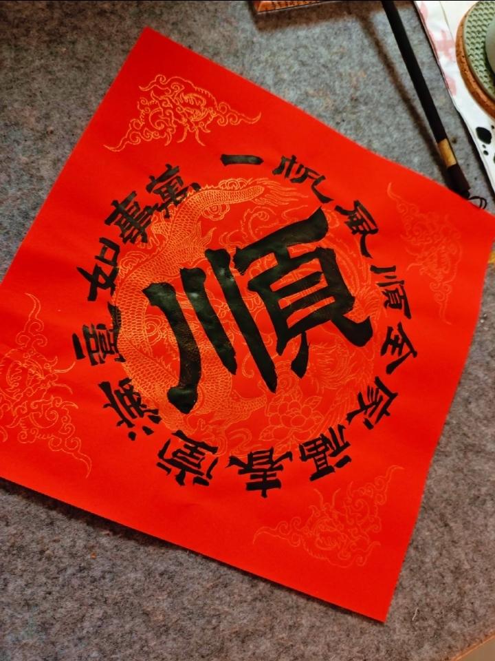 我们都曾以为，
考上名校，选对导师，
孩子就有了光明的前程。
 
后来才慢慢懂得