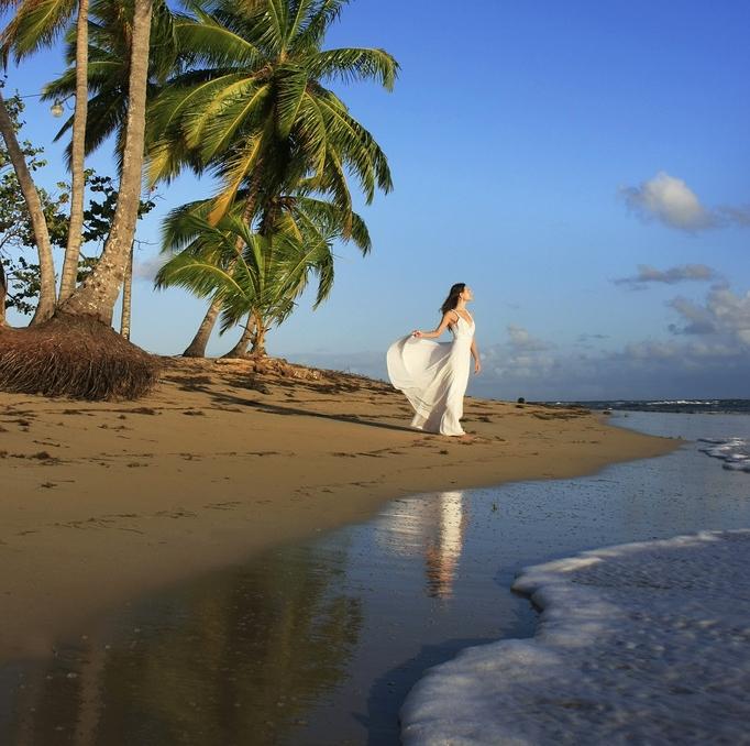 西安一女子入职月薪1.5万的工程师不到一年结婚怀孕，请病假、婚假、产假均未获批，