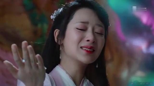 感觉杨紫绝对是新生代演员里最会演哭戏的演员了！她的哭戏从来不是刻意的卖惨大哭，而