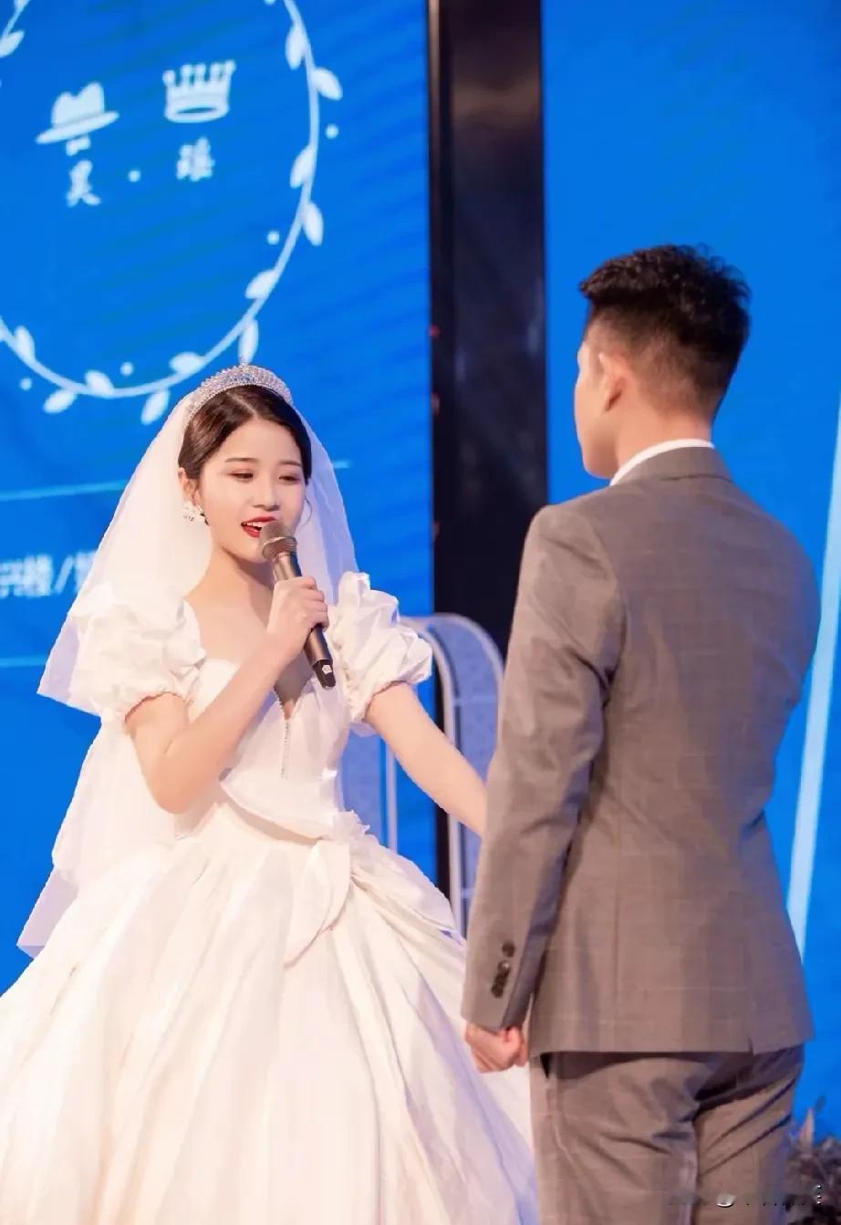 孟村被家暴去世女子的朋友发文：大夏天你穿着长袖来我家玩，身上的伤痕你跟我说是摔得