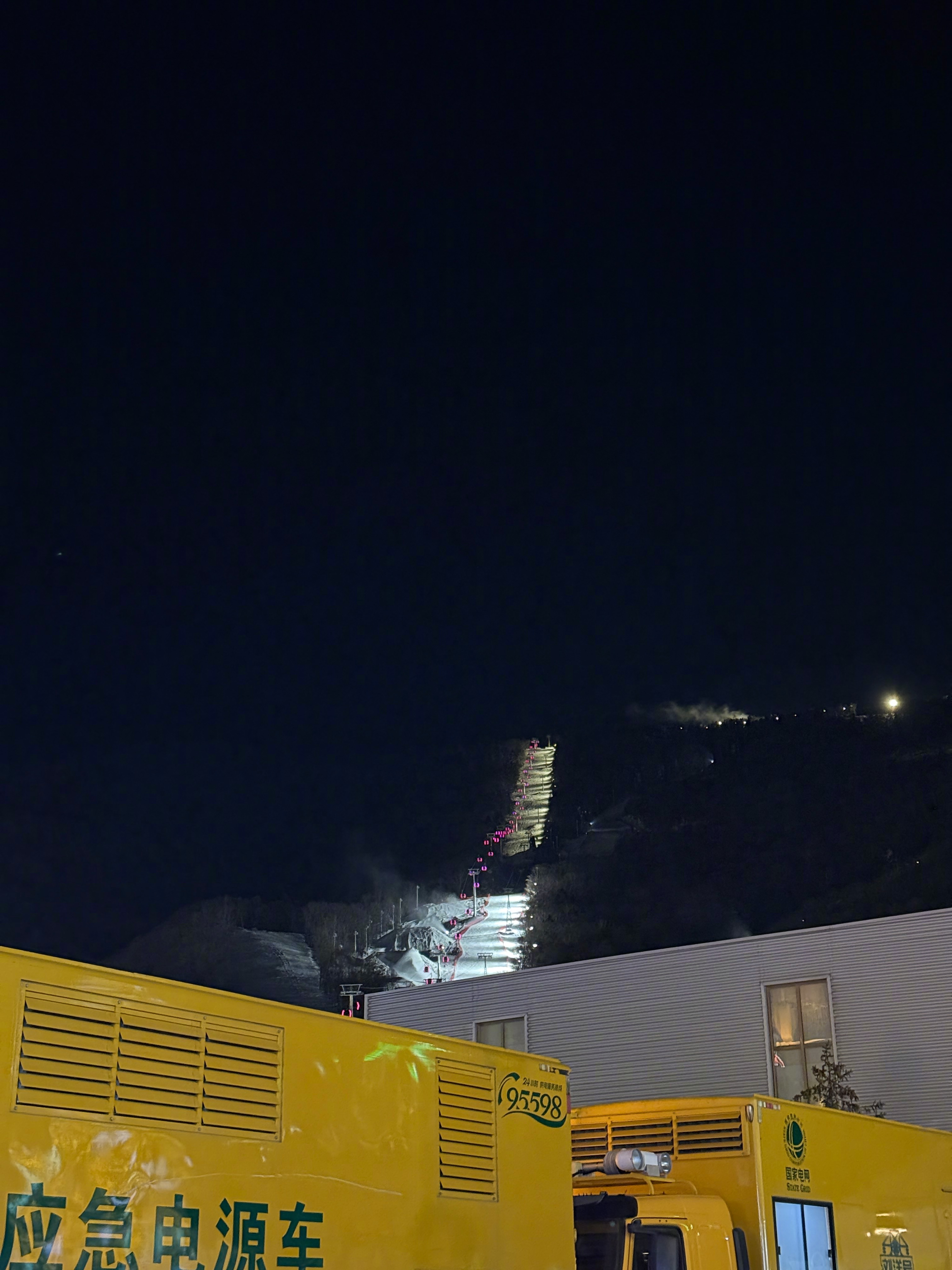 万千气象看吉林 看着都腿软……会滑雪的举手。⛷️  
