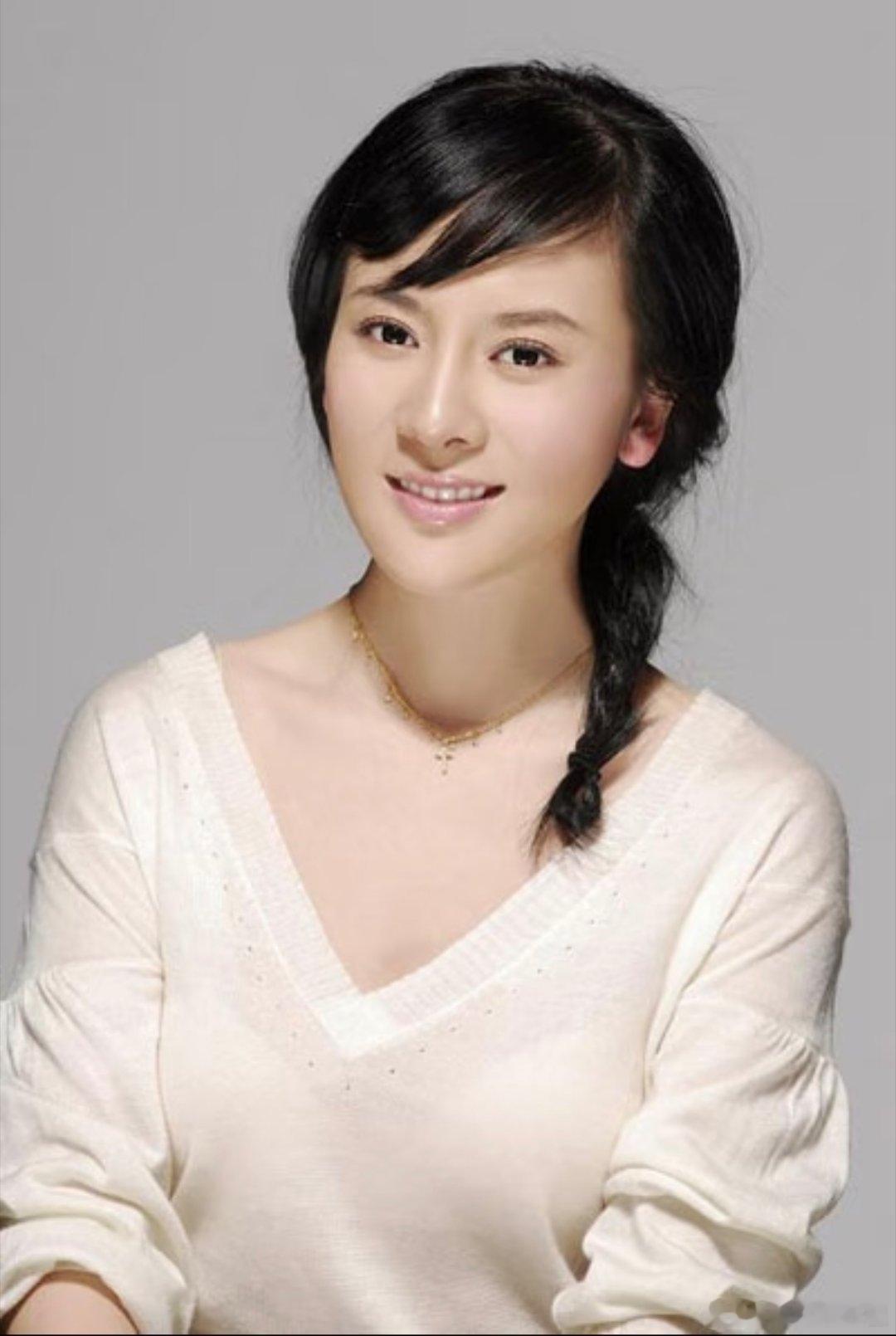 张凌赫田曦薇可以给经纪人报名了张凌赫田曦薇经纪人来活了 说不定张凌赫田曦薇的经纪