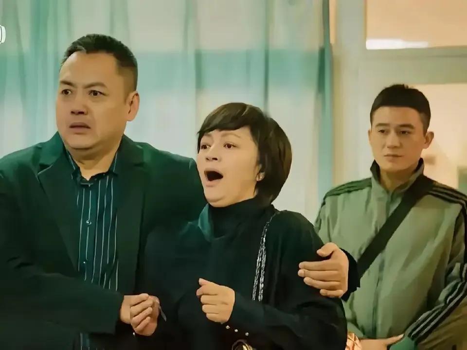 追剧《刑警的日子》   当刘子明告知金笛的爸爸妈妈，杀害金笛的凶手抓到了，金笛的