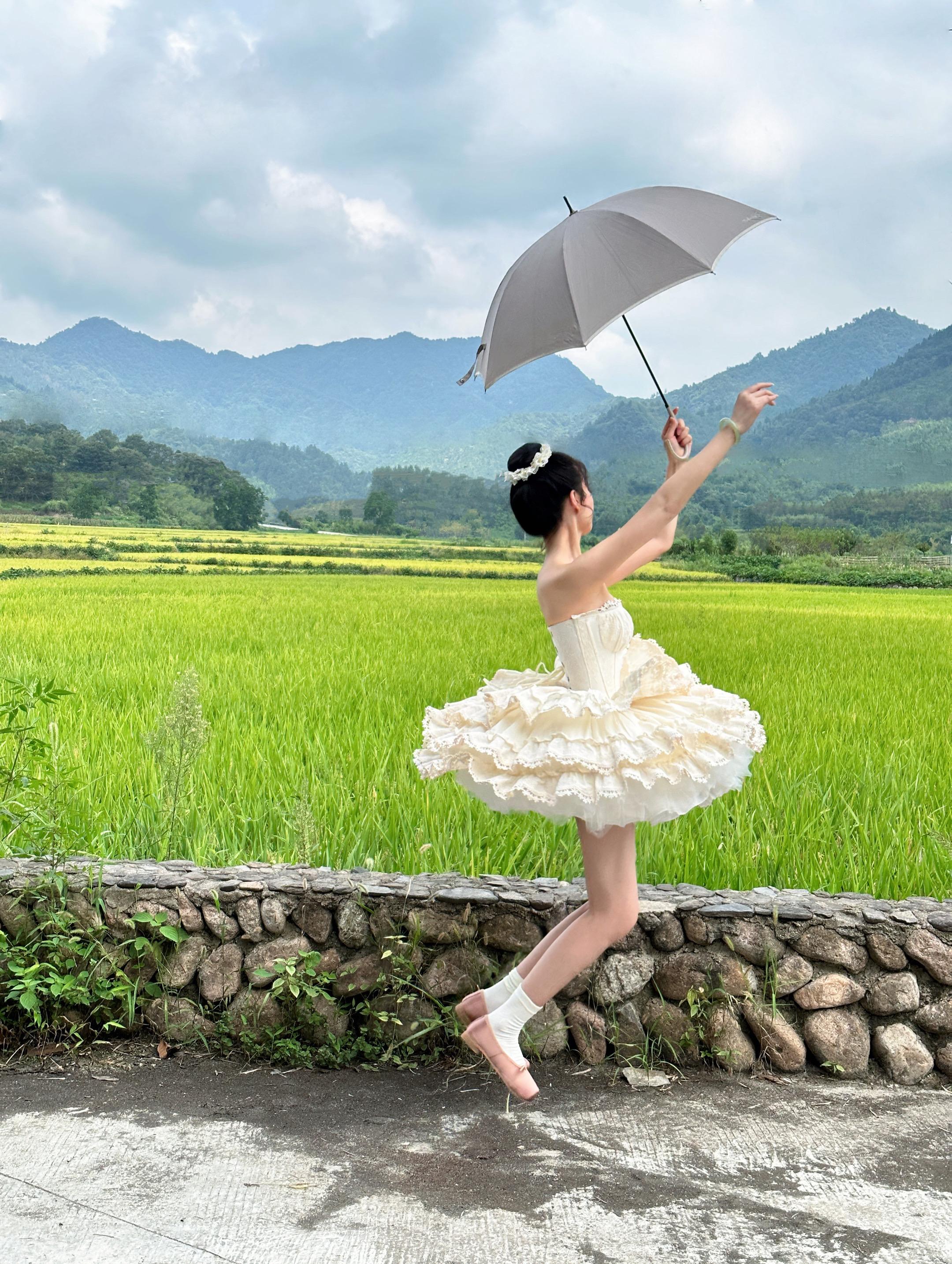 掉进春天里 🌿 ☀️ 🩰。