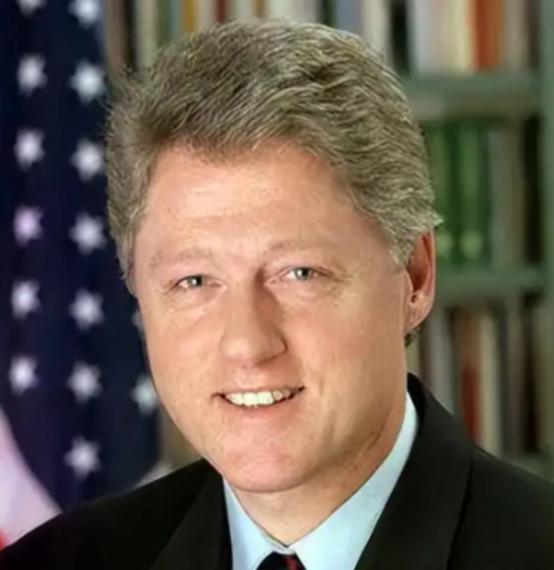 克林顿之后，美国再无拥有治国之才的总统，克林顿身上有一种现在美国政客极其罕见的特