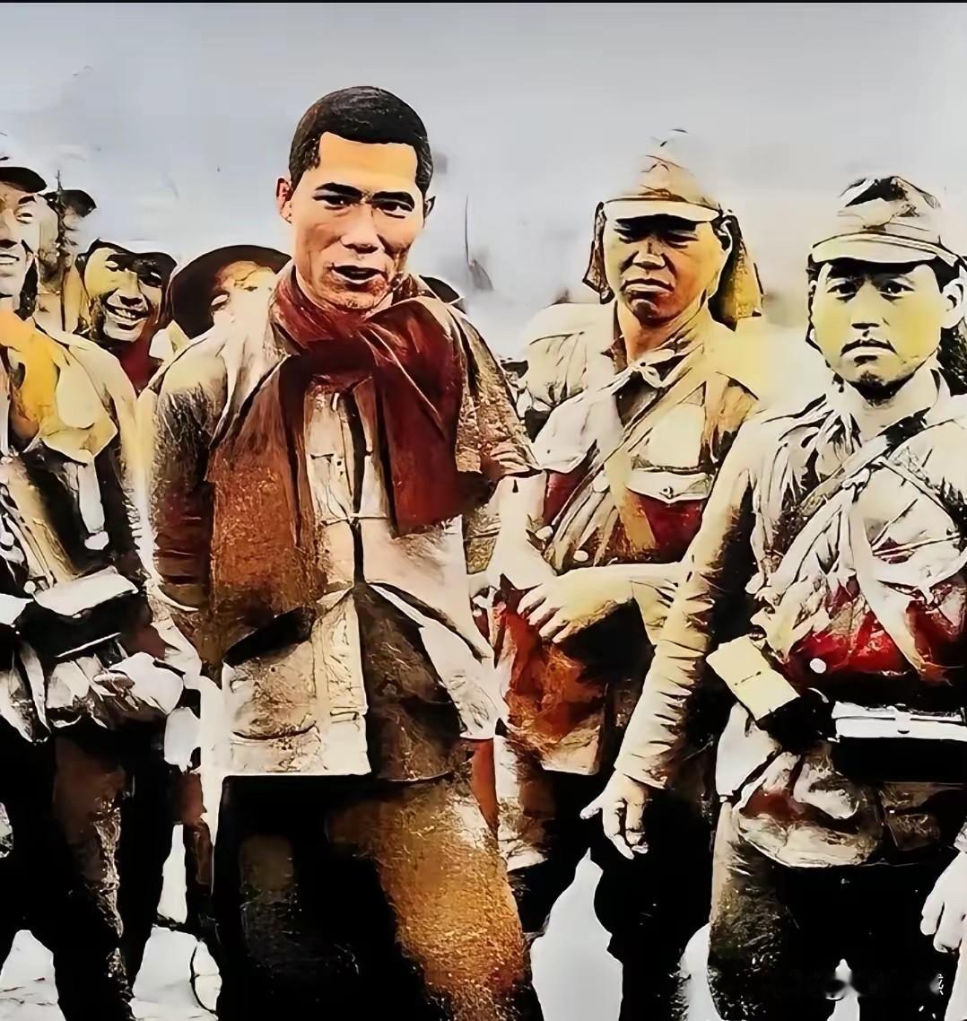 照片中的先烈，身材魁梧，铮铮铁骨，一身英雄之气，站在他身旁的这些日本鬼子，身材矮