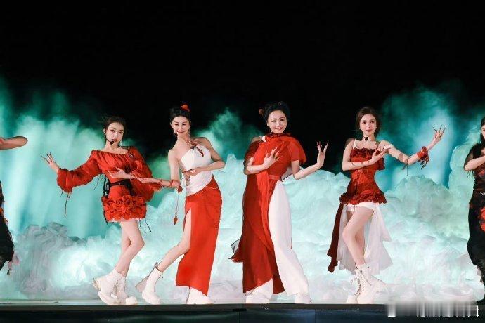 乘风2025成团夜暂定6月7号 高能预警！成团夜6月7号来袭！姐姐们的蜕变有目共