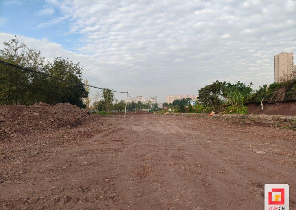 【聚焦重大项目沿滩新城龙湖体育公园开建 打造全民健身新地标】近日，备受关注的龙湖