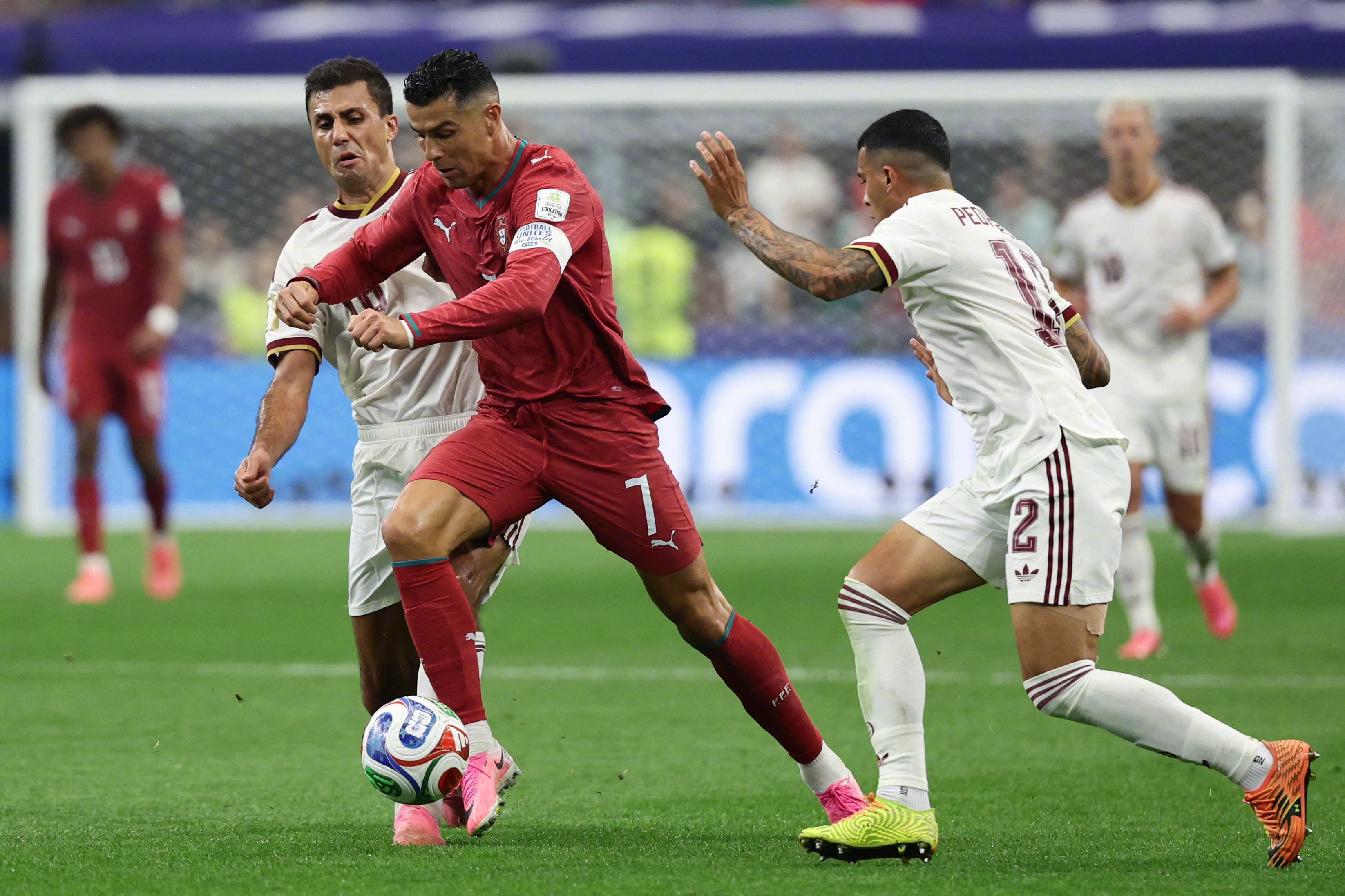全场比分丨葡萄牙 0-1 西班牙梅里诺打进制胜球⚽️7名英超球员登场🔽葡萄牙队