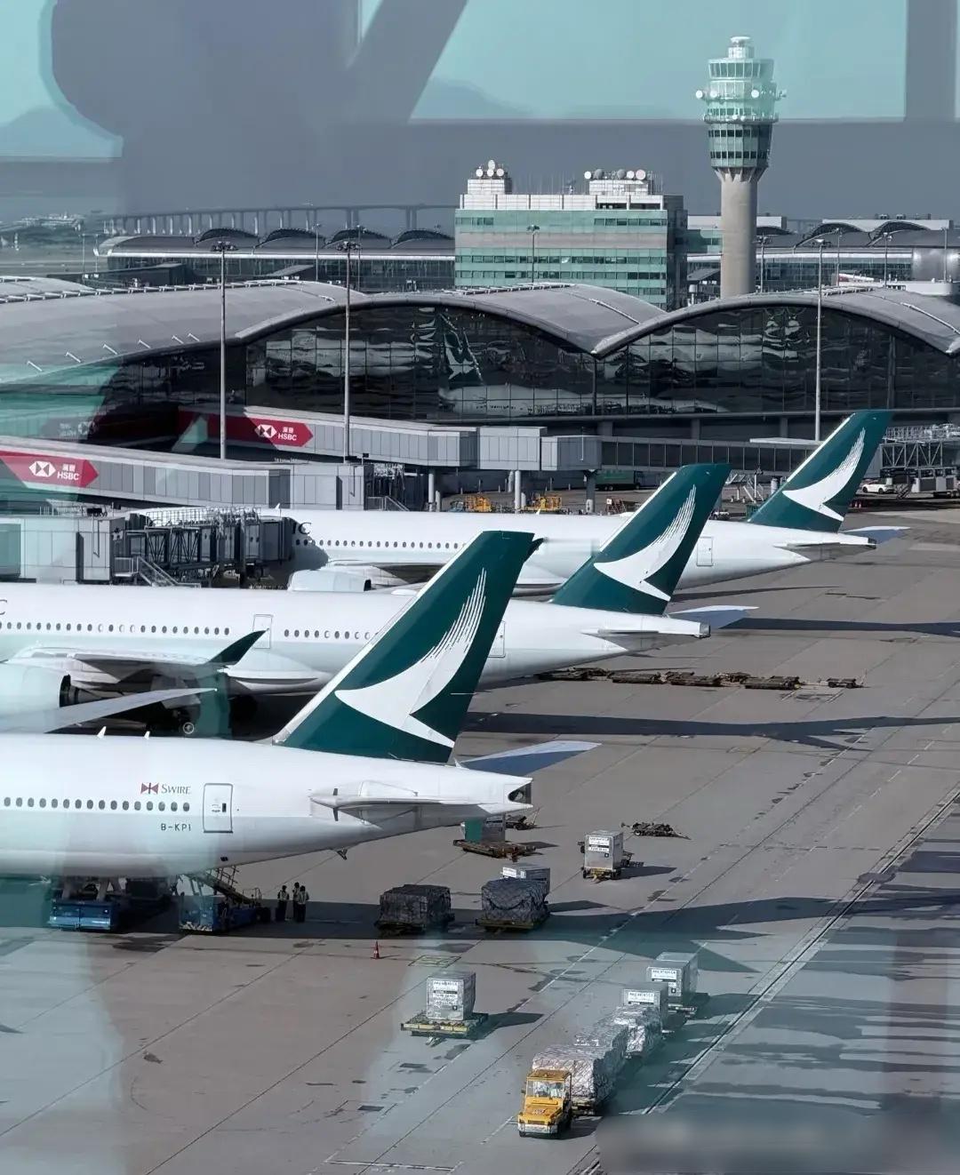发生“空难最少”的15家航空公司：1.国泰航空（中国香港）2. 澳洲航空（澳大利