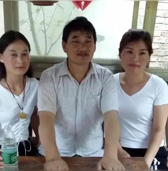 1月15日张晓磊四篇文章火出圈 句句都是咱老百姓的心里话
 
1月15号这天，博