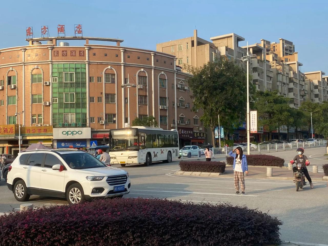 工作点滴足迹：鹤山市共和镇
历史：
共和镇历史较为悠久，清雍正十年（1732 年
