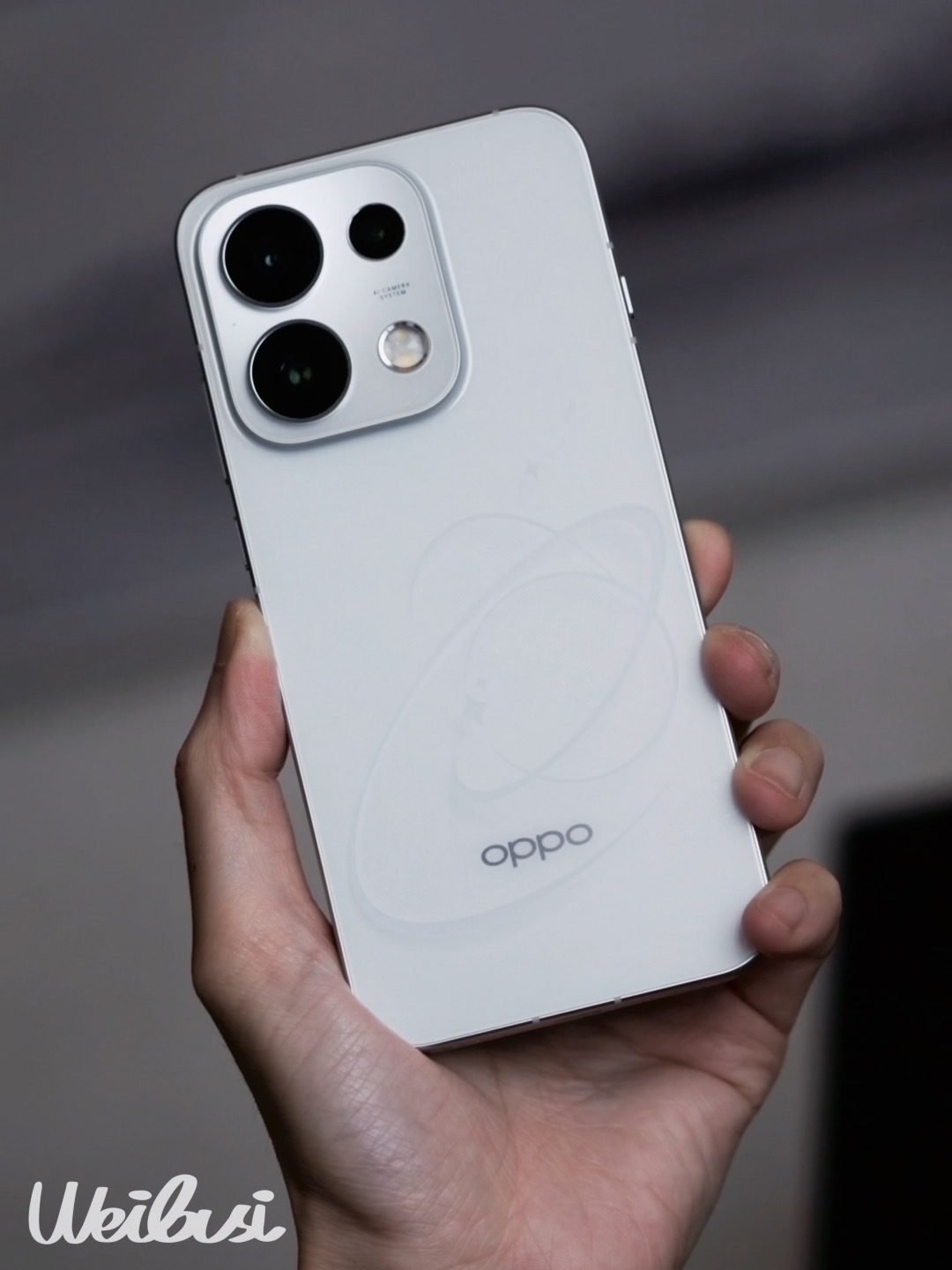 「品魏 · OPPO Reno16 Pro 纯开箱（怦然星动）」 惊了...第一