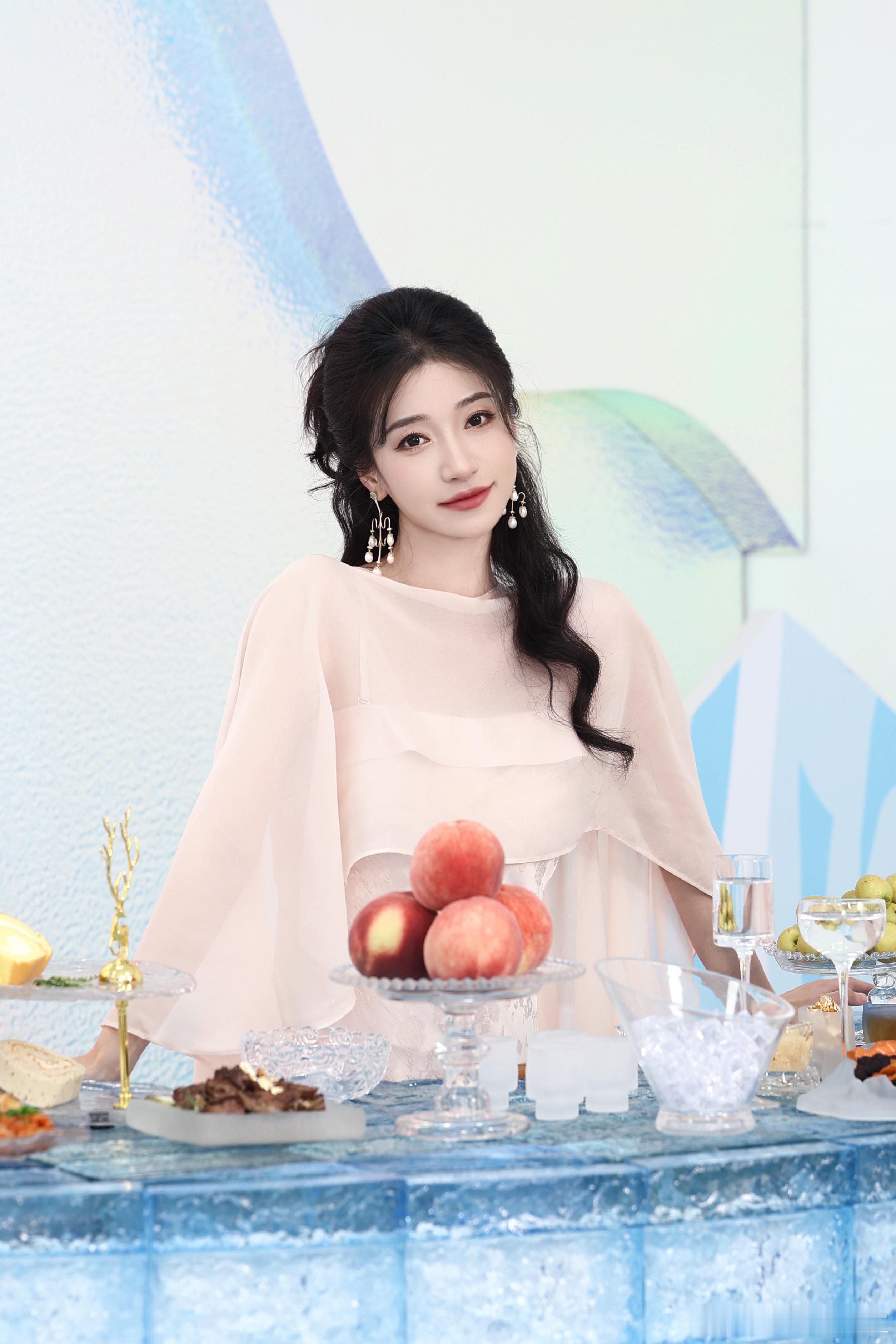 王格格🌸 ​​​