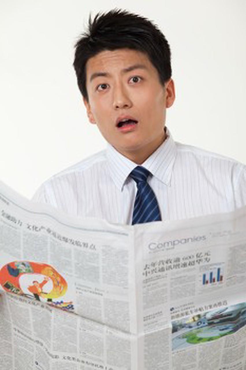 今天看到一个新闻挺奇葩的，失主丢失了27万却报警谎称丢失的是32万，幸好最后法律