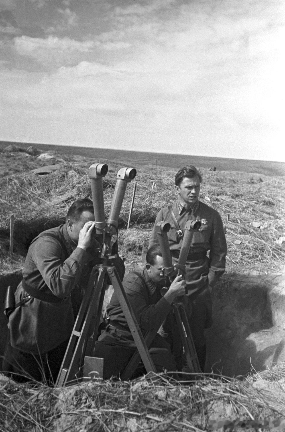 1939年6月诺门坎战役中Хамар-Даба山上苏联空军指挥所的Алексан