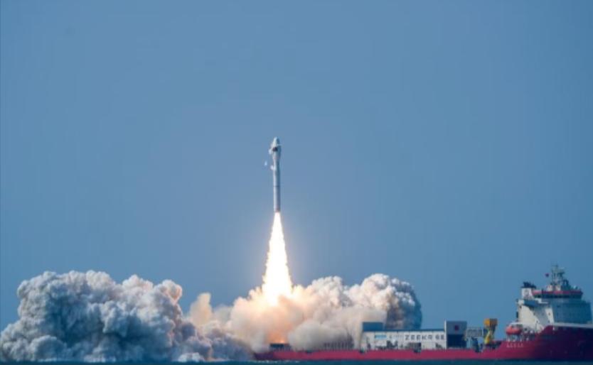 巴基斯坦给全世界上了一课：站队时眼光要放长远！2月12日，巴基斯坦第二颗国产地球