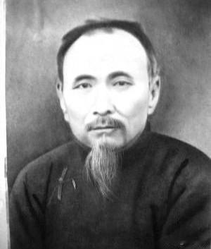 1935年，66岁的杜心五遭日军抓捕。他曾担任孙中山保镖，武功高强，在青、洪两帮