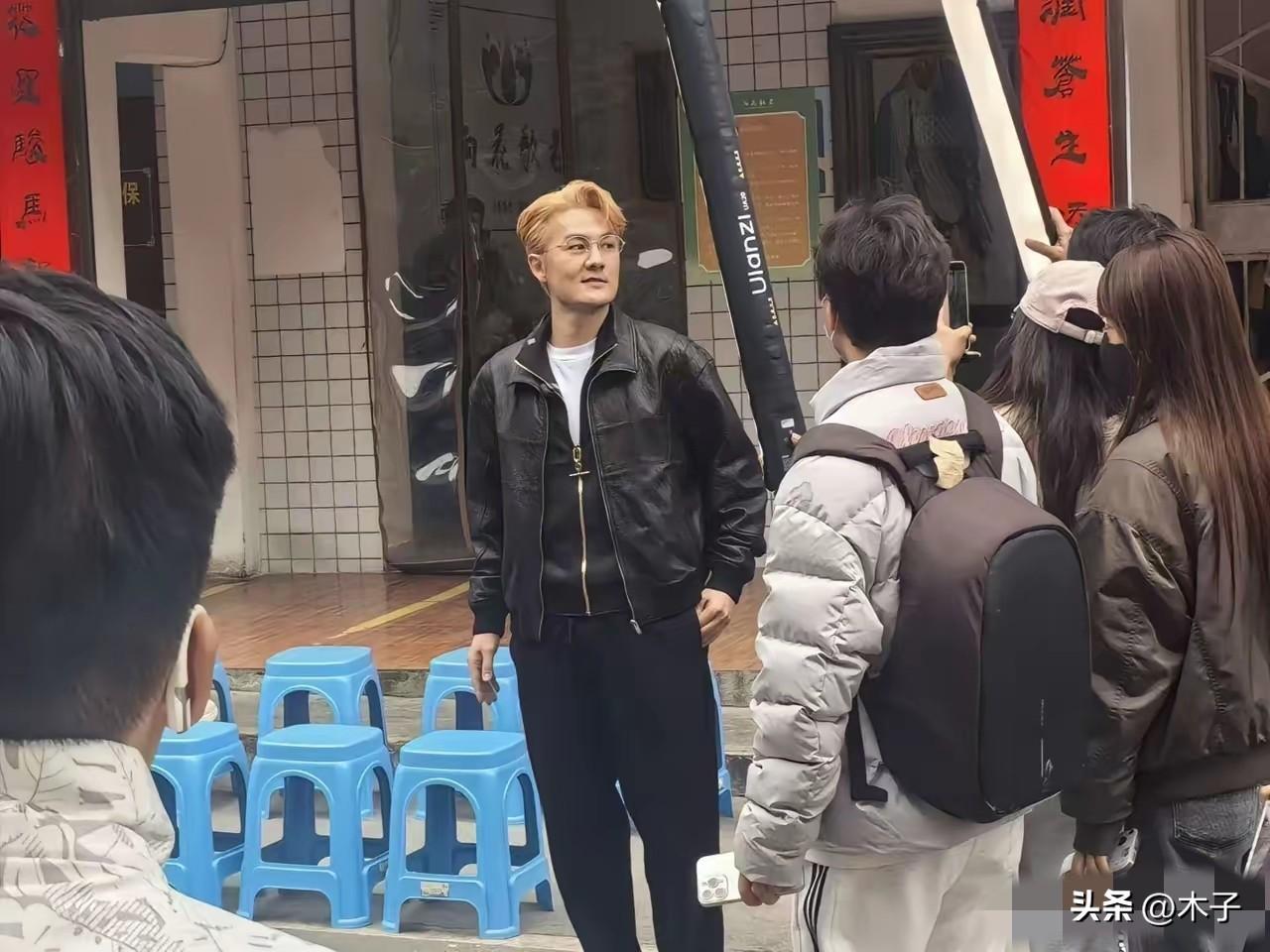 龙抬头这天，吴克群干了件比开演唱会更有意义的事！

没有摆拍，没有作秀，召集10