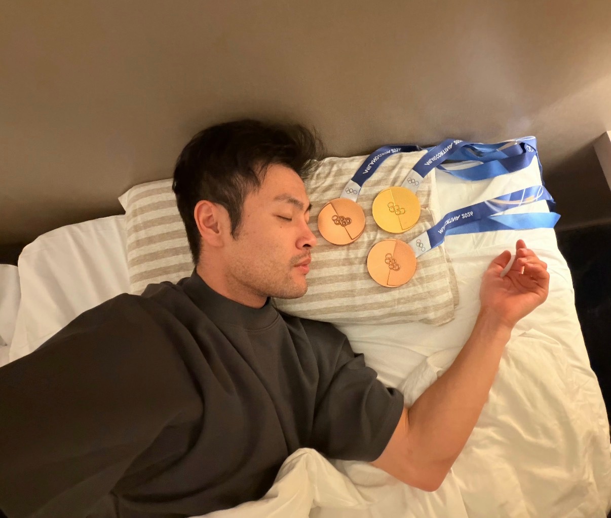 宁忠岩这个图让你想起了网坛的谁