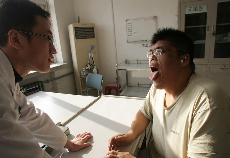 总以为长胖是吃太多，其实可能是睡得少。科学研究对26个国家13.6万人进行分析，