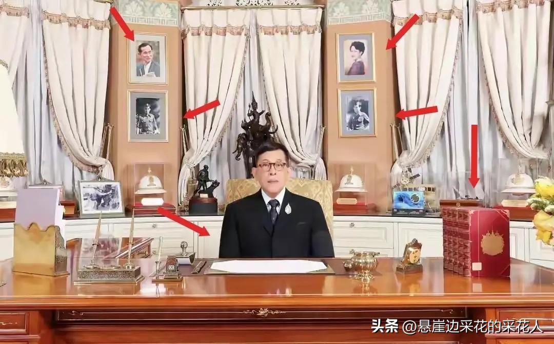 挺少见的！泰国国王玛哈·哇集拉隆功发表了2026年新年致辞，现场细节藏着不少讲究