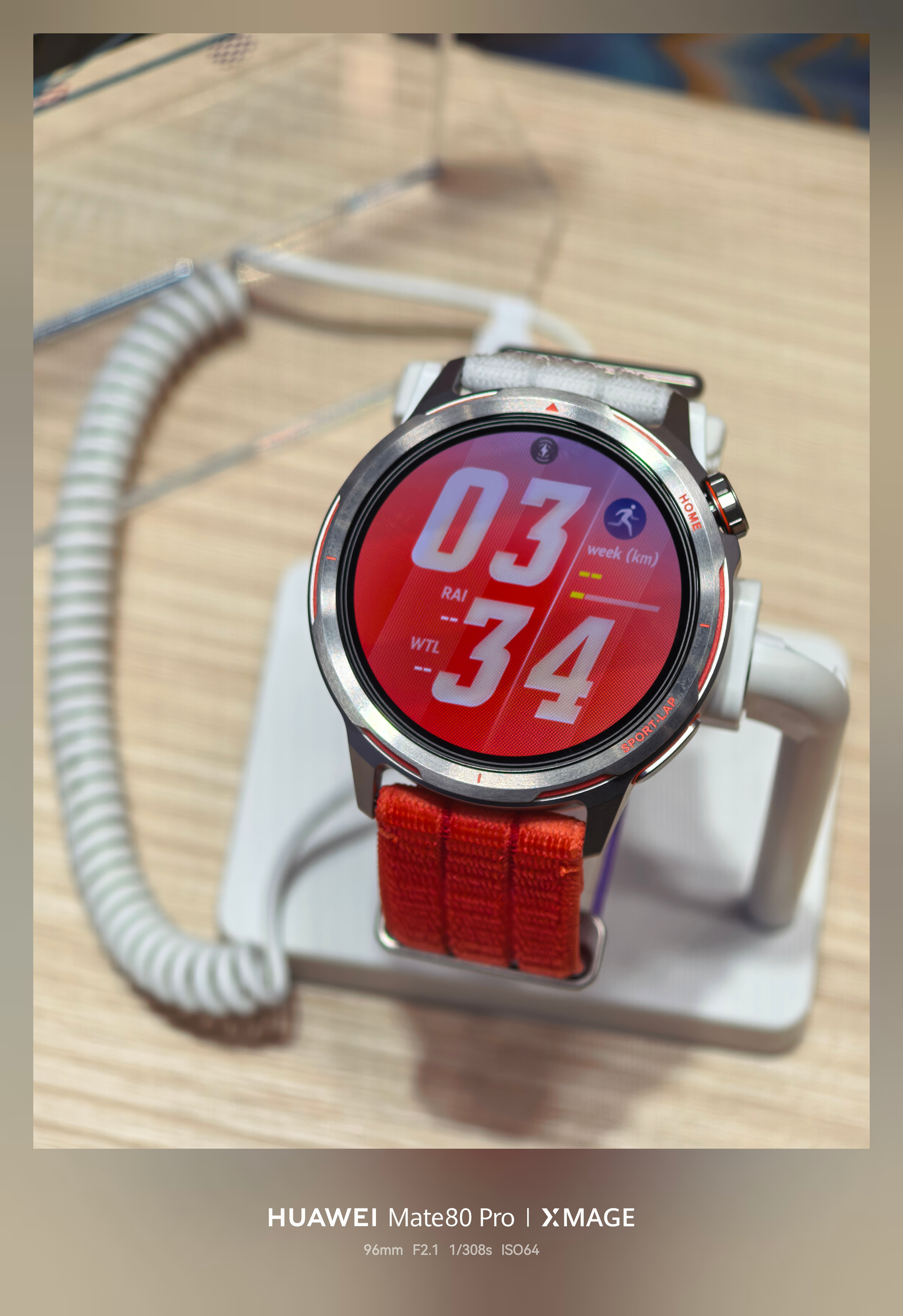 mwc2026现场直击，华为展区依然很大，还看到了新品手表 