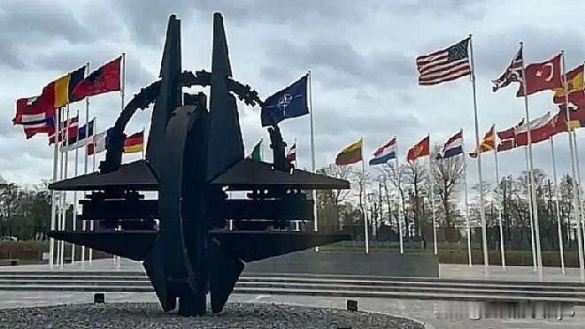 北约这一战争机器呈现出东进的态势，近期马克龙等人访日便是显著信号。
3月31日，