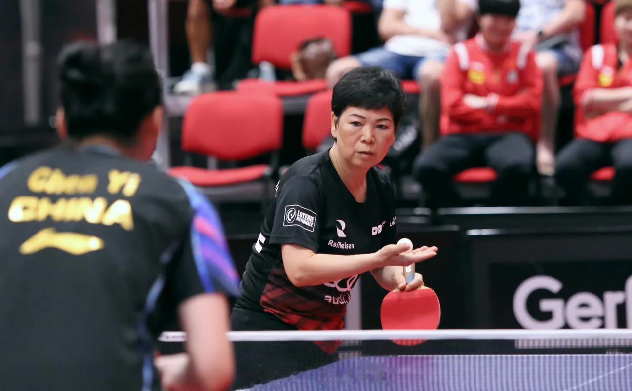 60岁的倪夏莲横扫国乒陈熠时隔622天再次杀进女单决赛，而且是一串三国乒小将！上